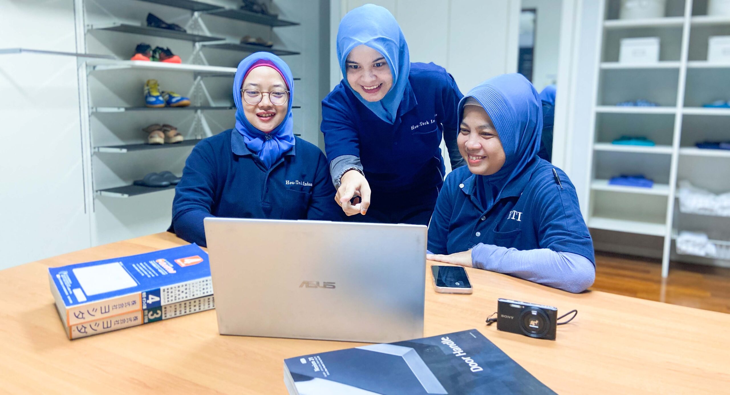 Fully committed to achieving customer satisfaction